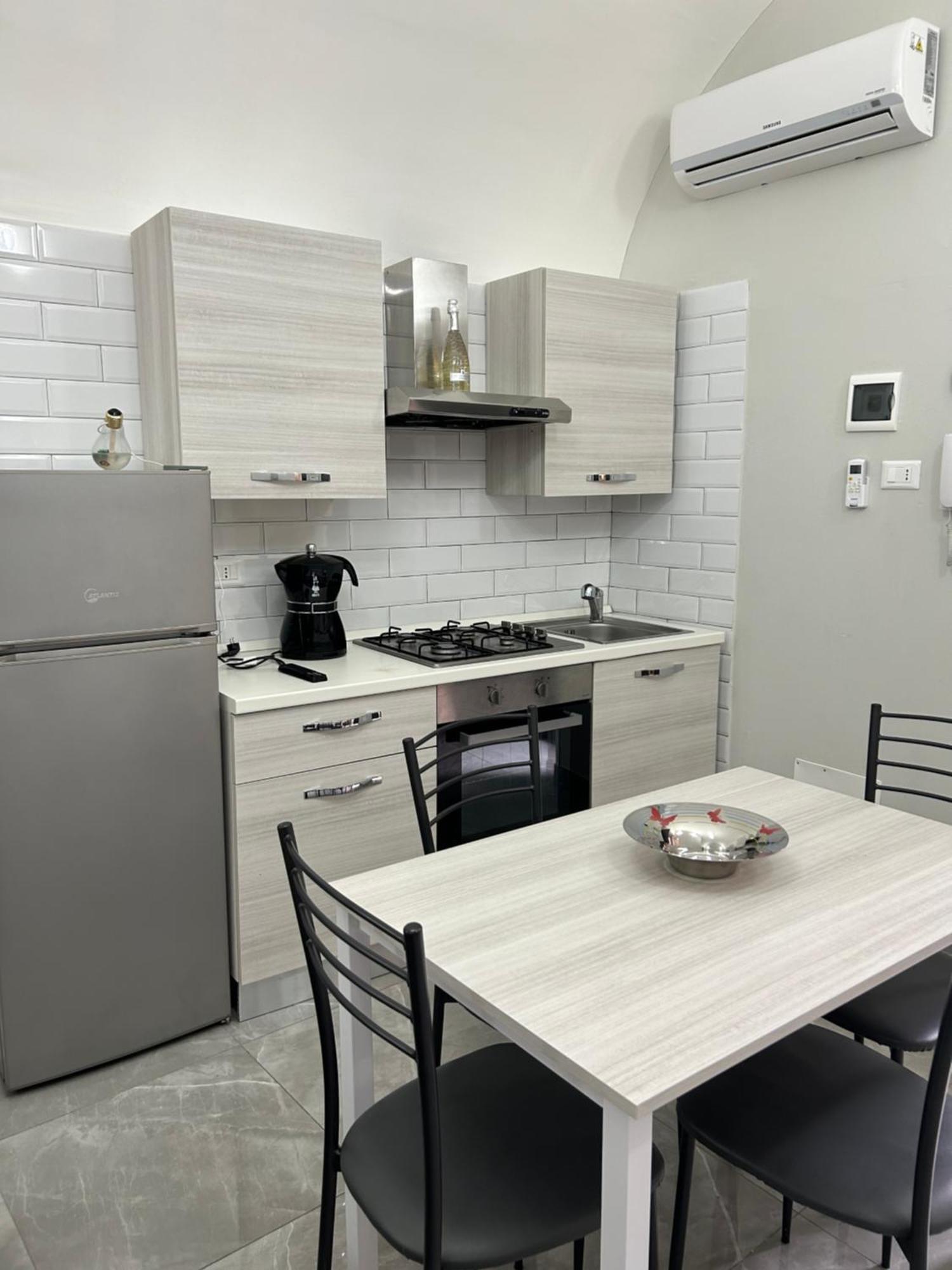 Fanale House Apartman Catania-Fontanarossai nemzetközi repülőtér Kültér fotó