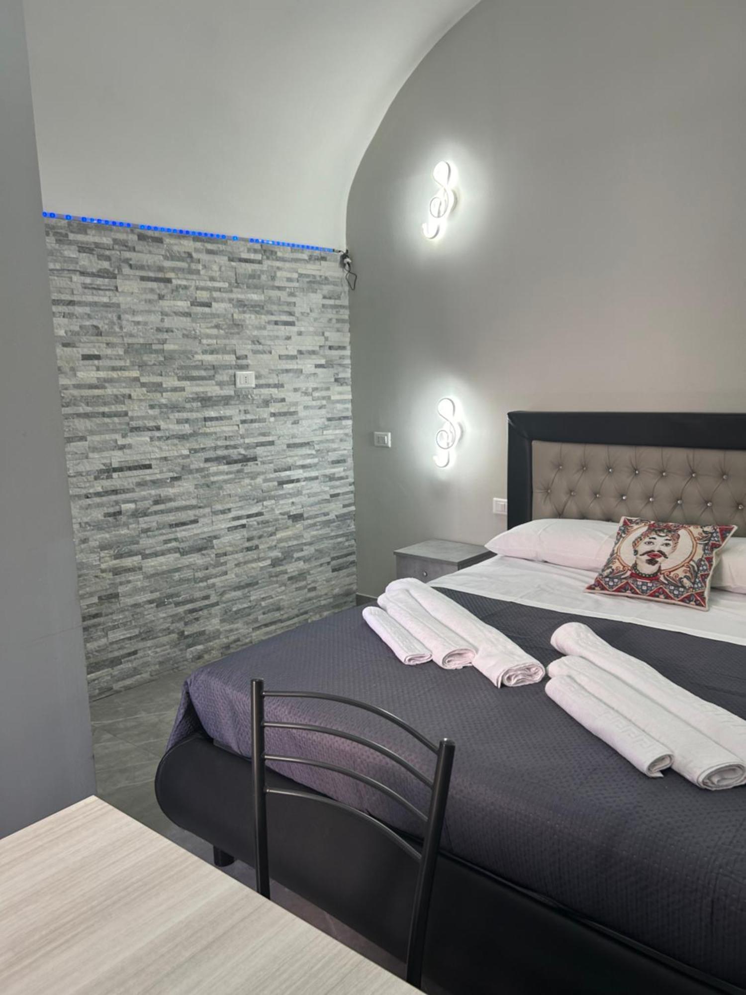Fanale House Apartman Catania-Fontanarossai nemzetközi repülőtér Kültér fotó