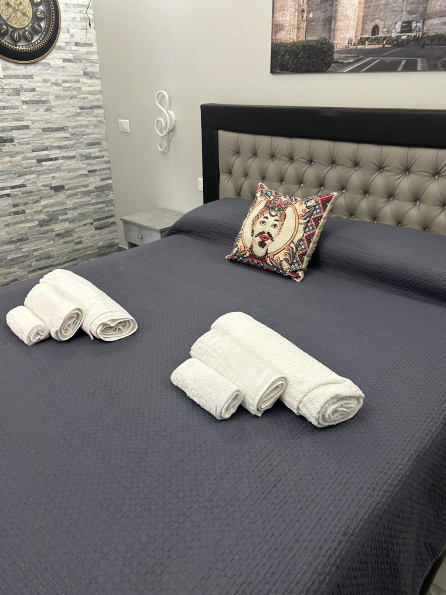 Fanale House Apartman Catania-Fontanarossai nemzetközi repülőtér Kültér fotó
